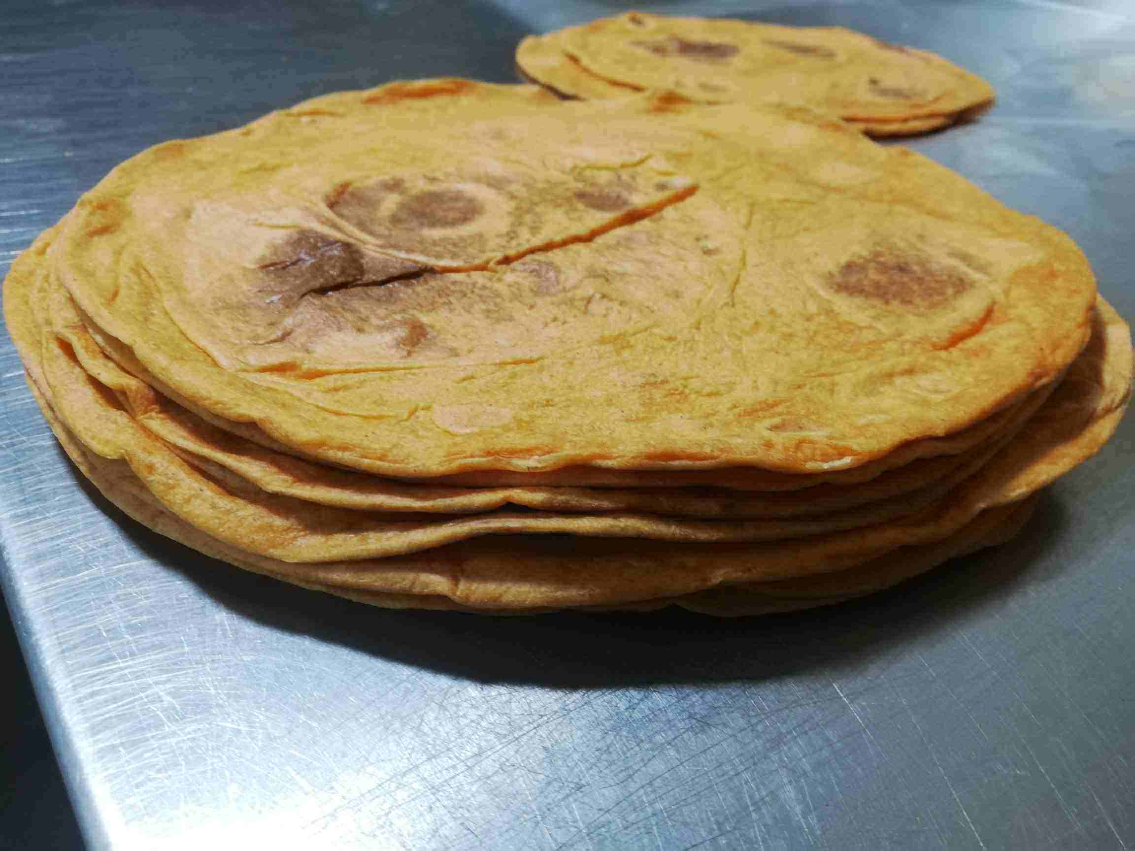 Tortilja sa paradajzom i paprikom